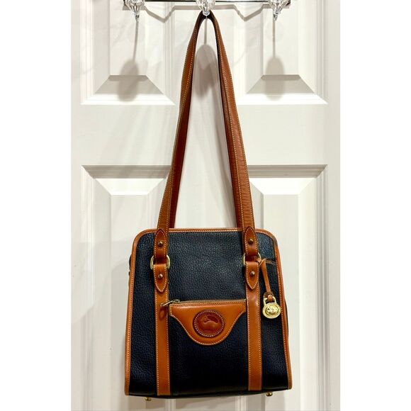DOONEY & BOURKE - Vtg. All Weather Leather (AWL) Shoulder Bag/Navy & British Tan - Picture 2 of 16